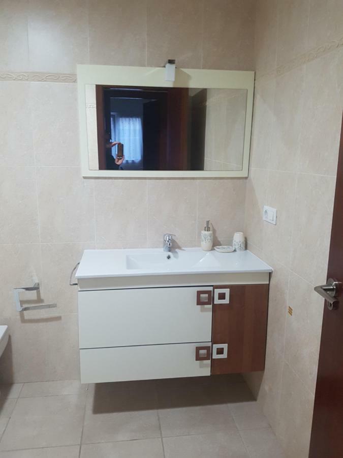 Apartamento En Zona Costera, Muy Cerquita De La Playa Apartment Побра до Караминял Екстериор снимка