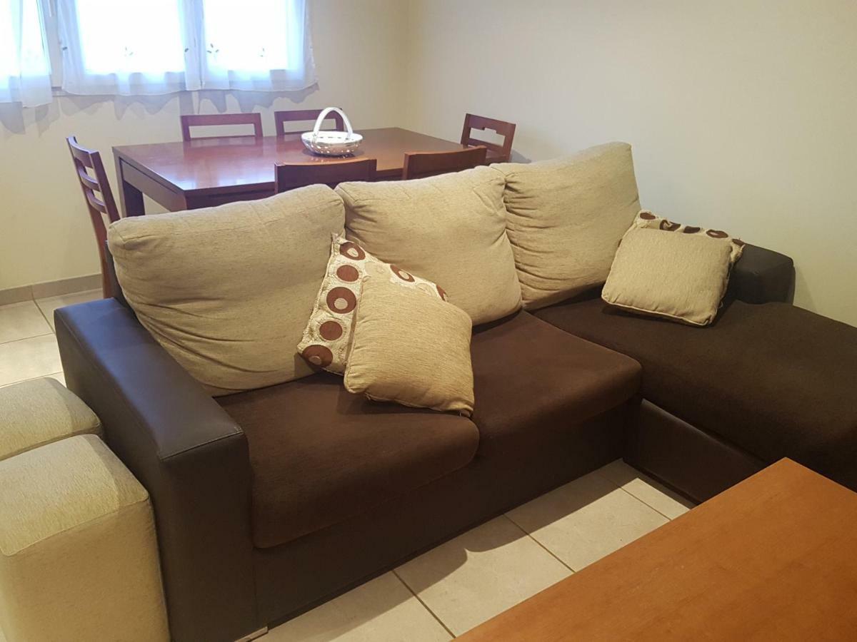 Apartamento En Zona Costera, Muy Cerquita De La Playa Apartment Побра до Караминял Екстериор снимка